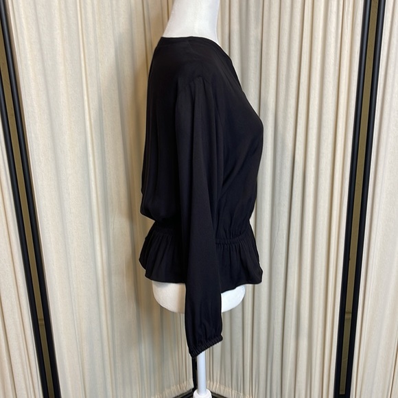 NWT- JENNIFER LOPEZ BLACK PUFFY LONG SLEEVE PEPLUM BLOUSE SIZE XS - Picture 8 of 11